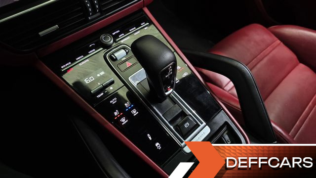Porsche CAYENNE 3.0 COUPE PLATINUM EDITION купить на сайте DeffCars
