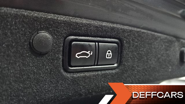 Hyundai GRANDEUR 3.3 Premium Choice купить на сайте DeffCars