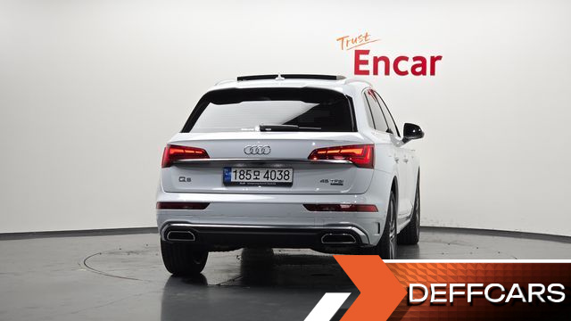 Audi Q5 45 TFSI Quattro Premium купить на сайте DeffCars