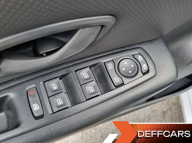 Renault-KoreaSamsung SM3 SE купить на сайте DeffCars