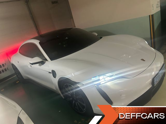 Porsche TAYCAN 4S купить на сайте DeffCars