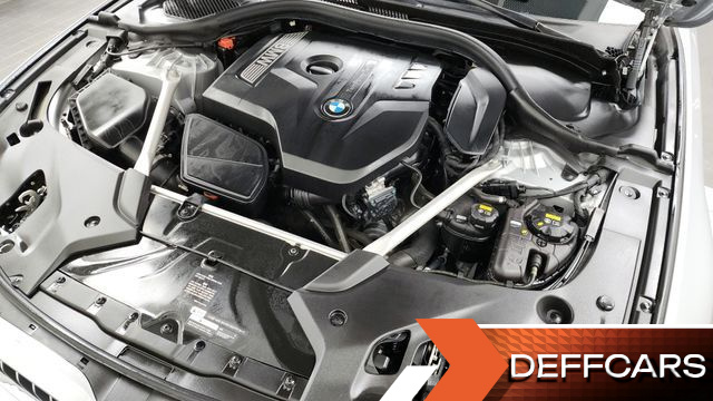 BMW 5-SERIES 520i Luxury купить на сайте DeffCars