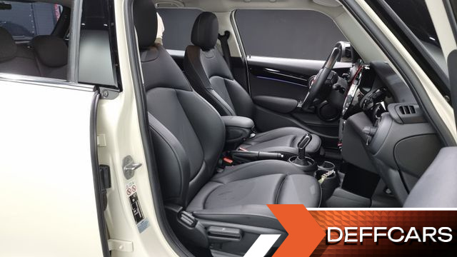Mini COOPER 5Door Classic Third Generation купить на сайте DeffCars