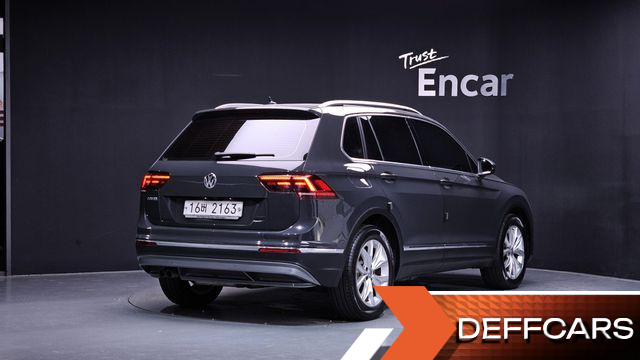 Volkswagen TIGUAN 2.0 TDI Premium купить на сайте DeffCars