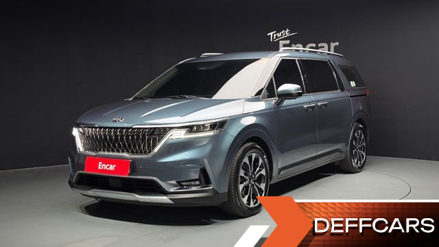 Kia CARNIVAL 9-Seater Signature купить на сайте DeffCars