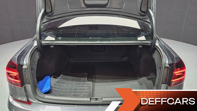 Volkswagen PASSAT 2.0 TSI B7 купить на сайте DeffCars