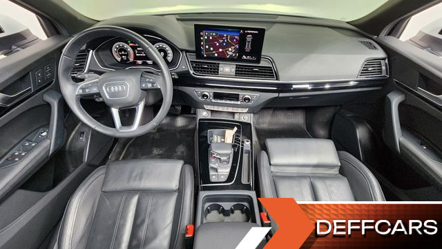 Audi Q5 45 TFSI Quattro Premium купить на сайте DeffCars
