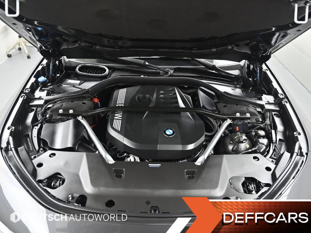 BMW 7-SERIES 740i sDrive Design Pure Excellence купить на сайте DeffCars