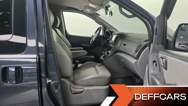 Hyundai STAREX Van 5-Seater Modern купить на сайте DeffCars