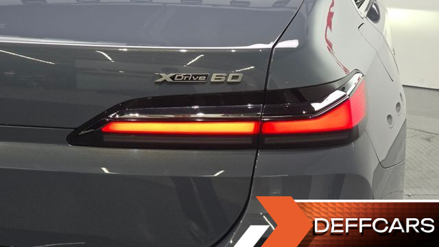 BMW I7 xDrive 60 Design Pure Excellence купить на сайте DeffCars