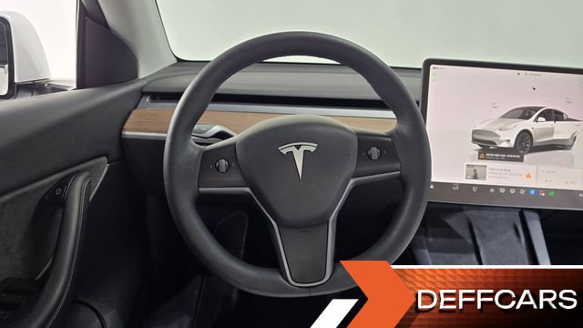 Tesla MODEL Y Long Range AWD купить на сайте DeffCars
