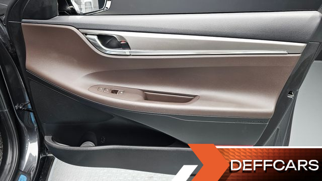 Hyundai GRANDEUR 3.0 LPi Premium Choice купить на сайте DeffCars