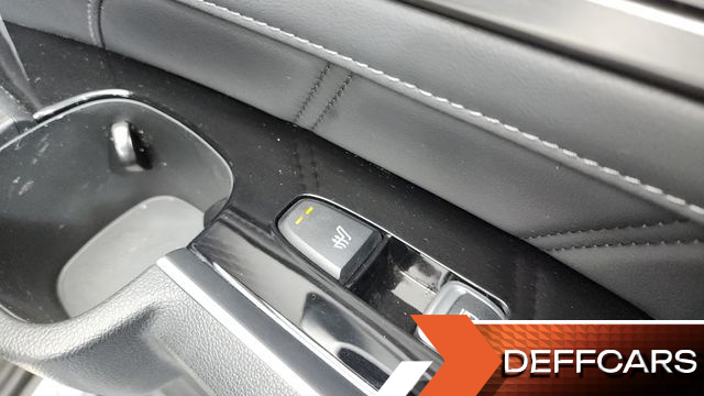Kia SORENTO Diesel 2.2 4WD Signature купить на сайте DeffCars