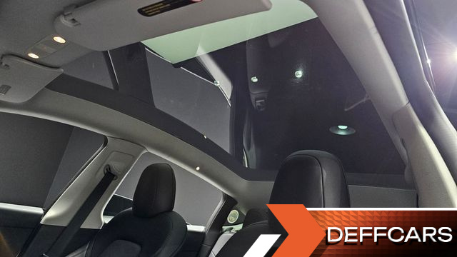 Tesla MODEL Y Long Range AWD купить на сайте DeffCars
