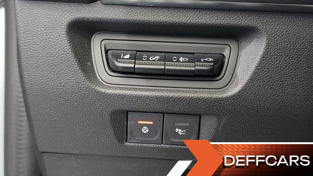 Renault-KoreaSamsung ZOE Intens Eco купить на сайте DeffCars