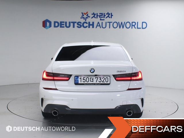 BMW 3-SERIES 320i купить на сайте DeffCars