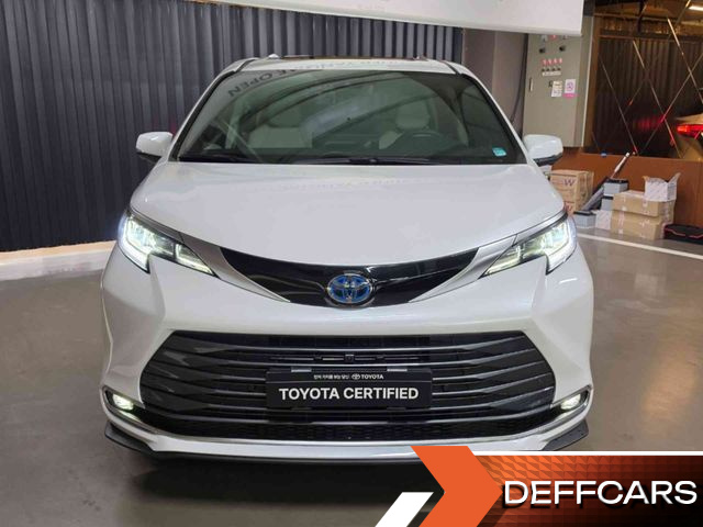 Toyota SIENNA 2.5 Hybrid AWD купить на сайте DeffCars