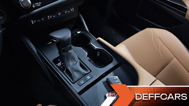 Lexus ES Luxury Plus купить на сайте DeffCars