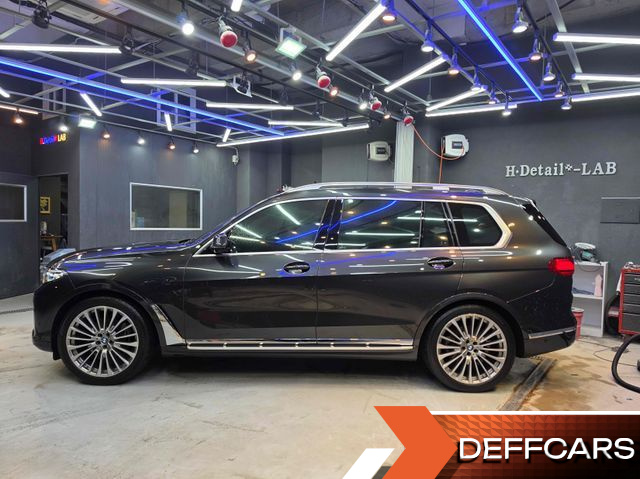 BMW X7 xDrive 40i Design Pure Excellence 6-Seater купить на сайте DeffCars