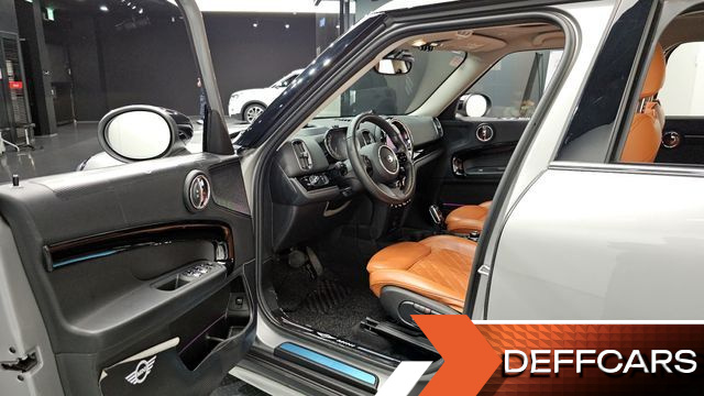 Mini COUNTRYMAN Classic Plus Launch Pack 2nd Gen купить на сайте DeffCars
