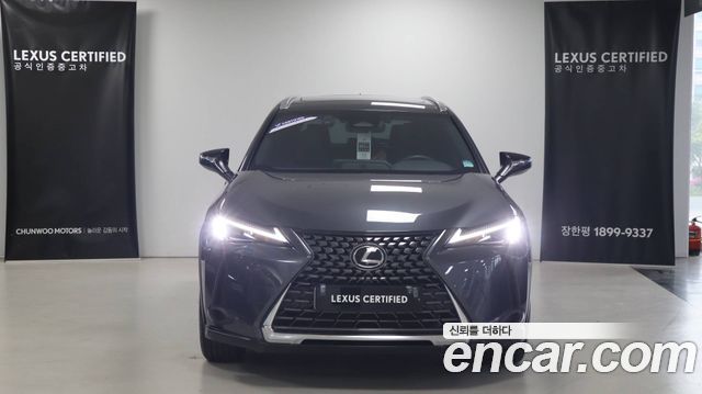 Lexus UX 2.0 2WD купить на сайте DeffCars