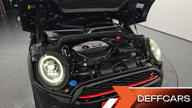 Mini COOPER 5Door Standard 3rd купить на сайте DeffCars