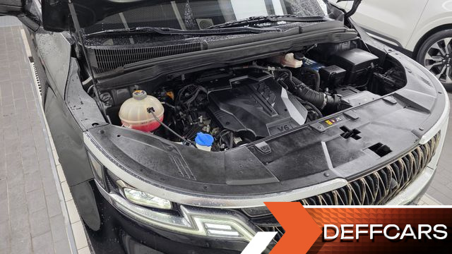 Kia CARNIVAL Gasoline 9-Seater Hi-Limousine Signature купить на сайте DeffCars