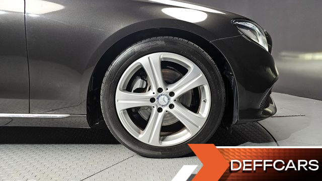 Mercedes E-CLASS E220d Avantgarde купить на сайте DeffCars