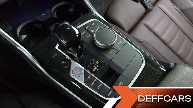 BMW 3-SERIES 320d Luxury купить на сайте DeffCars