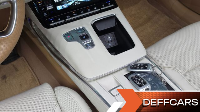 Hyundai GRANDEUR 3.3 Calligraphy купить на сайте DeffCars