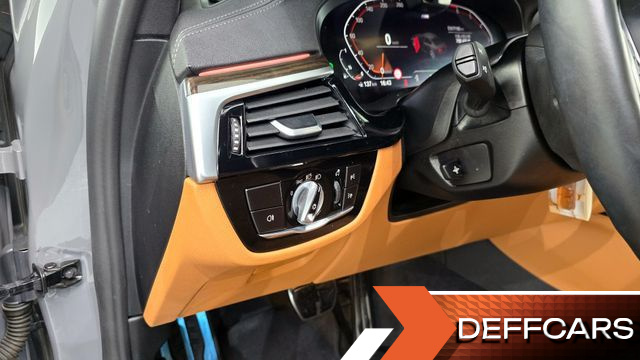 BMW 5-SERIES 520i M Sport купить на сайте DeffCars