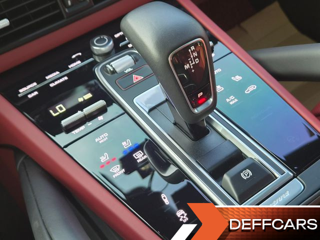 Porsche CAYENNE 3.0 PLATINUM EDITION купить на сайте DeffCars