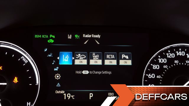 Toyota AVALON 2.5 Hybrid купить на сайте DeffCars