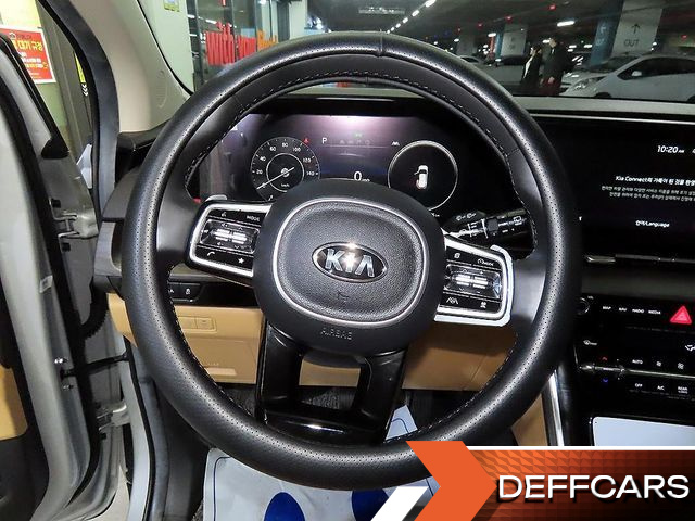 Kia CARNIVAL Gasoline 11-Seater Noblesse купить на сайте DeffCars