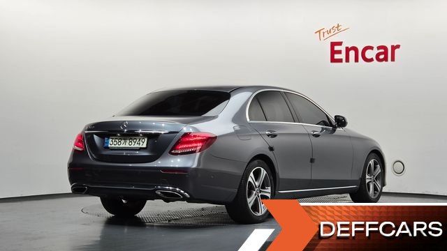 Mercedes E-CLASS E300 Avantgarde купить на сайте DeffCars