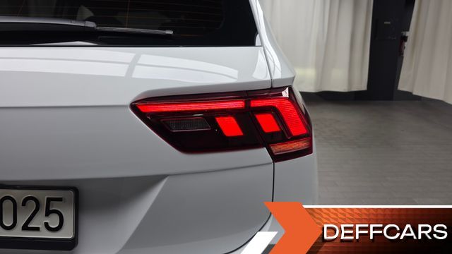 Volkswagen TIGUAN 2.0 TDI Premium купить на сайте DeffCars
