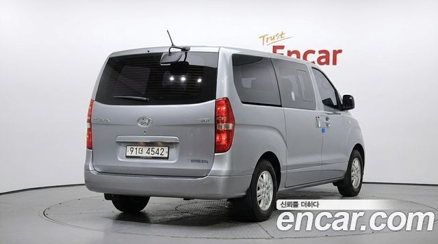 Hyundai STAREX Van 5-Seater Modern купить на сайте DeffCars