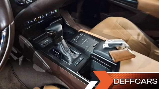Lexus ES Luxury Plus купить на сайте DeffCars