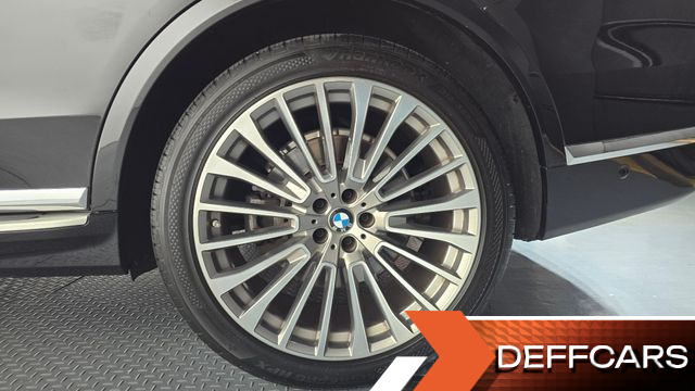 BMW X7 xDrive 40d Design Pure Excellence 7-Seater купить на сайте DeffCars