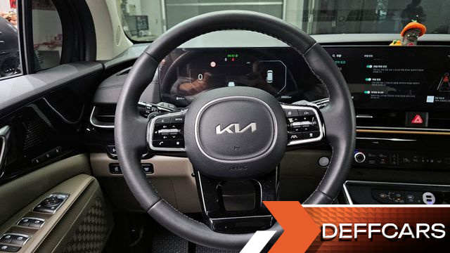Kia CARNIVAL 9-Seater Gravity купить на сайте DeffCars