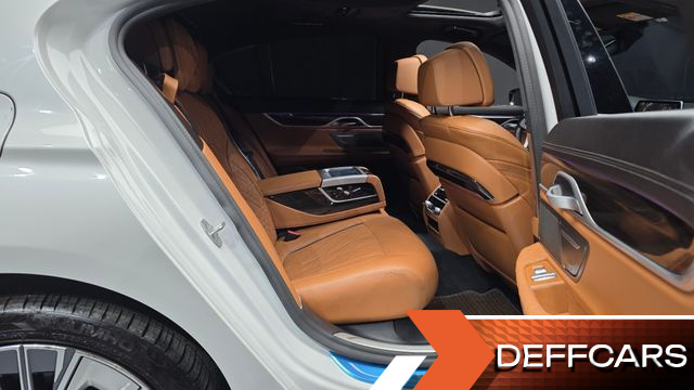 BMW 7-SERIES 730d xDrive Design Pure Excellence купить на сайте DeffCars
