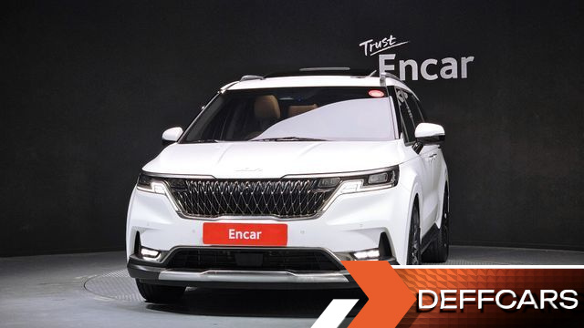 Kia CARNIVAL Gasoline 7-Seater Signature купить на сайте DeffCars