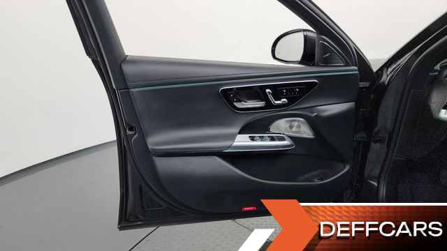 Mercedes E-CLASS E300 4MATIC Exclusive купить на сайте DeffCars