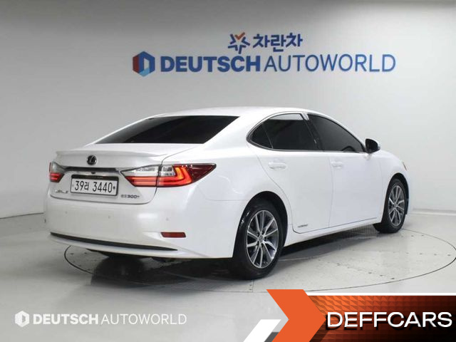 Lexus ES Supreme XV60 купить на сайте DeffCars