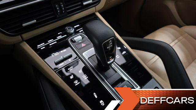 Porsche CAYENNE 3.0 купить на сайте DeffCars