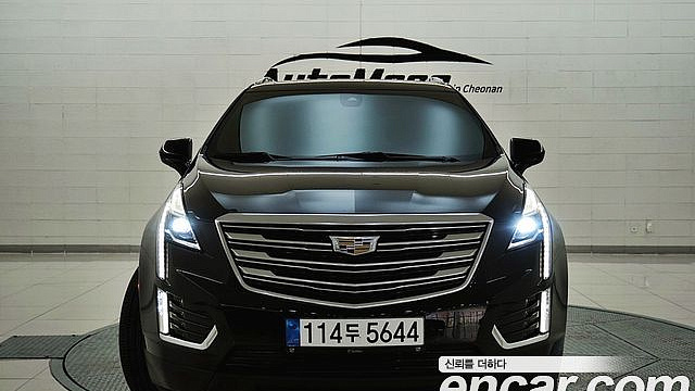 Cadillac XT5 3.6 Premium Plus AWD купить на сайте DeffCars
