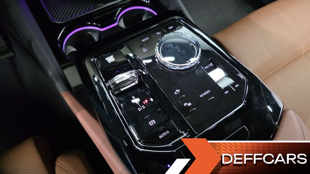 BMW 5-SERIES 530i xDrive M Sport купить на сайте DeffCars