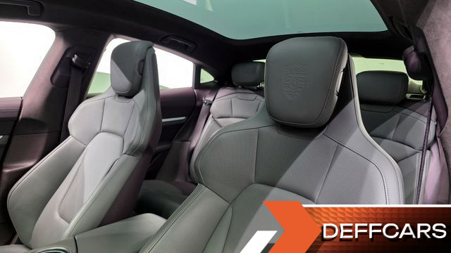 Porsche TAYCAN 4S купить на сайте DeffCars