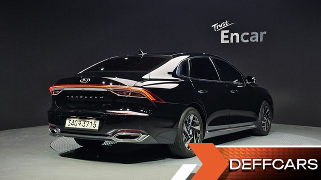 Hyundai GRANDEUR Le Blanc купить на сайте DeffCars