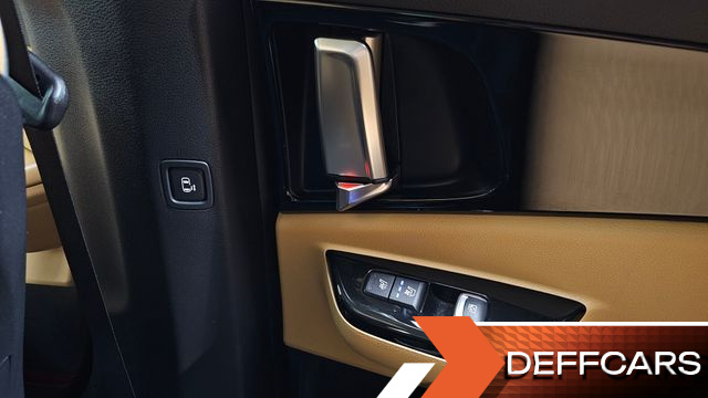 Kia CARNIVAL 9-Seater Noblesse купить на сайте DeffCars